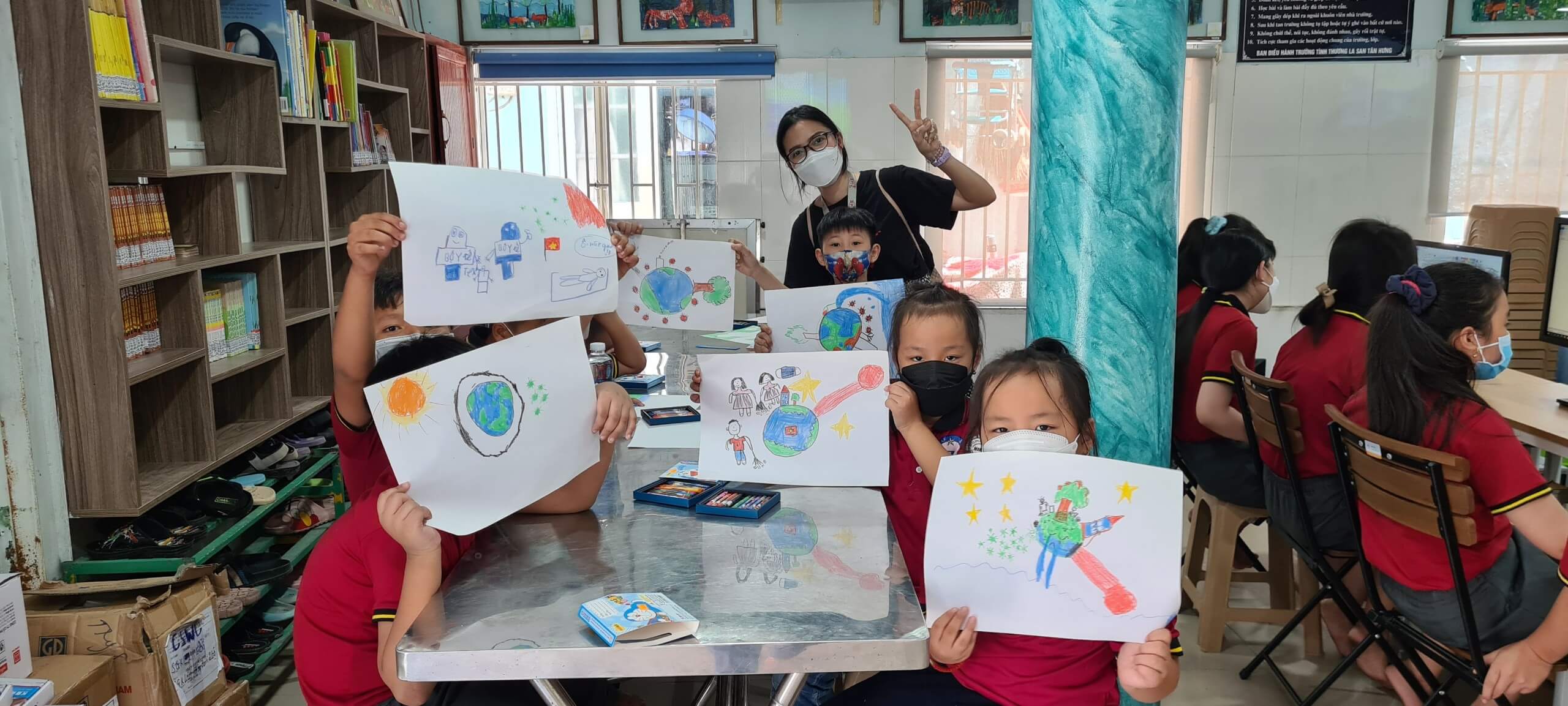 Green IT Classroom: Sparx* – a Virtuos Studio Donates Refurbished Computers to La San Tan Hung Charity Elementary School in Vietnam